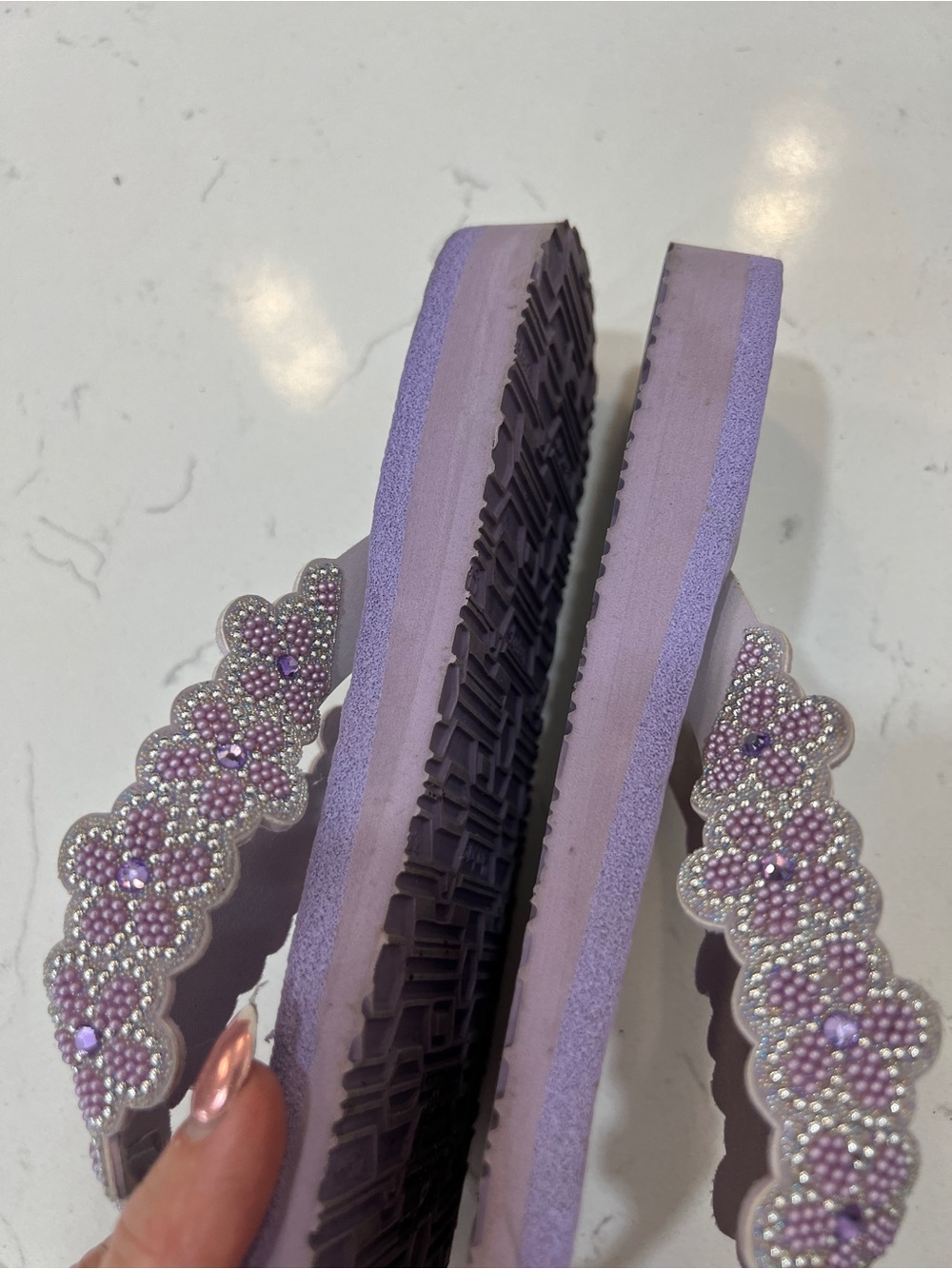 Skechers Cali Women 8.5 Violet Bejeweled Wedge Flip Flop Sandal yoga Foam sole - Picture 8 of 13